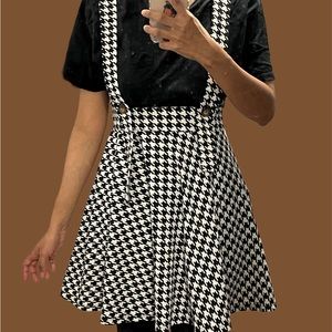 Black and white mini dress